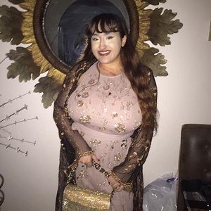 Meet your Posher, Cami